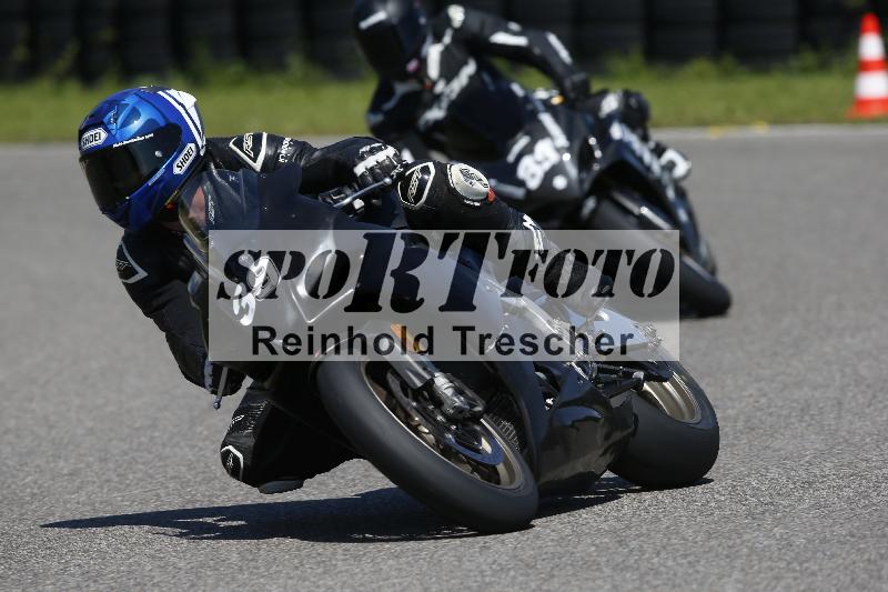 /Archiv-2024/29 12.06.2024 MOTO.CH Track Day ADR/Gruppe rot/39